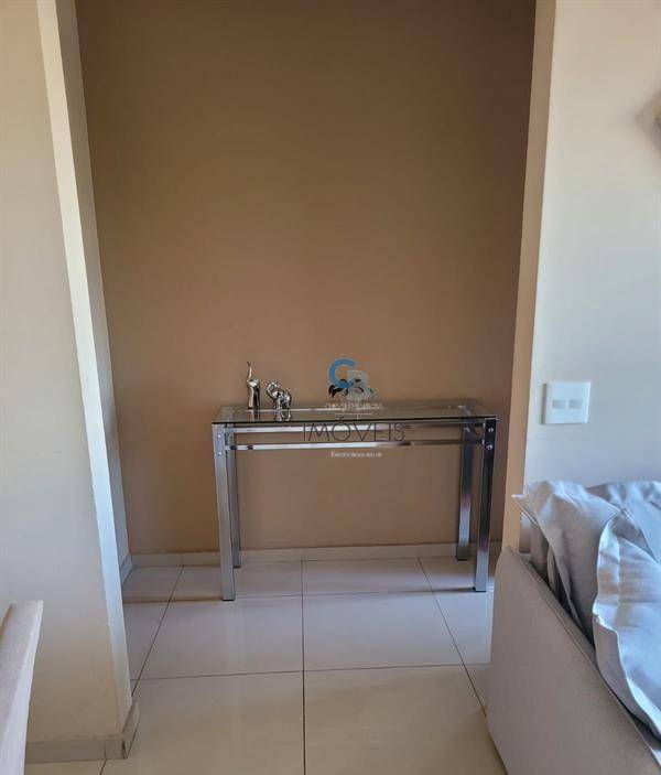 Apartamento à venda com 2 quartos, 57m² - Foto 3