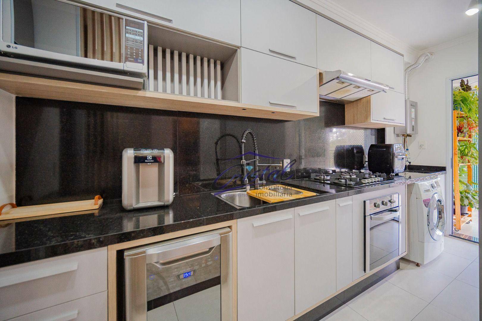 Apartamento à venda com 3 quartos, 83m² - Foto 22