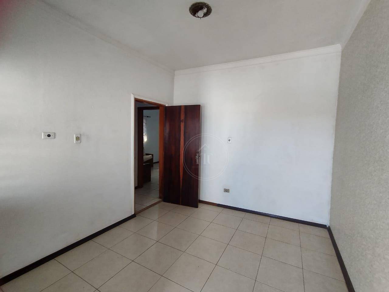 Casa à venda com 4 quartos, 95m² - Foto 24