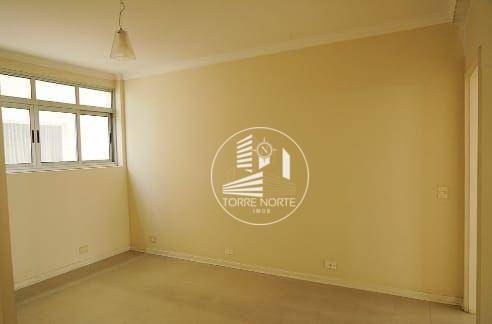 Apartamento à venda com 4 quartos, 228m² - Foto 13