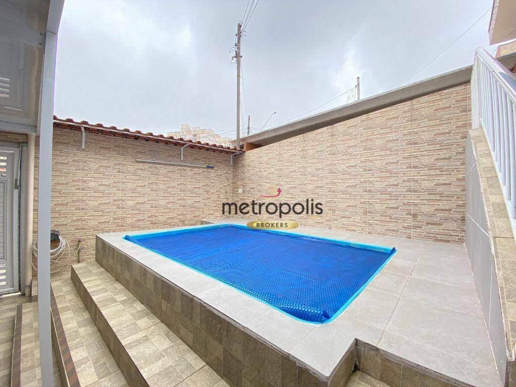 Casa à venda com 2 quartos, 130m² - Foto 1