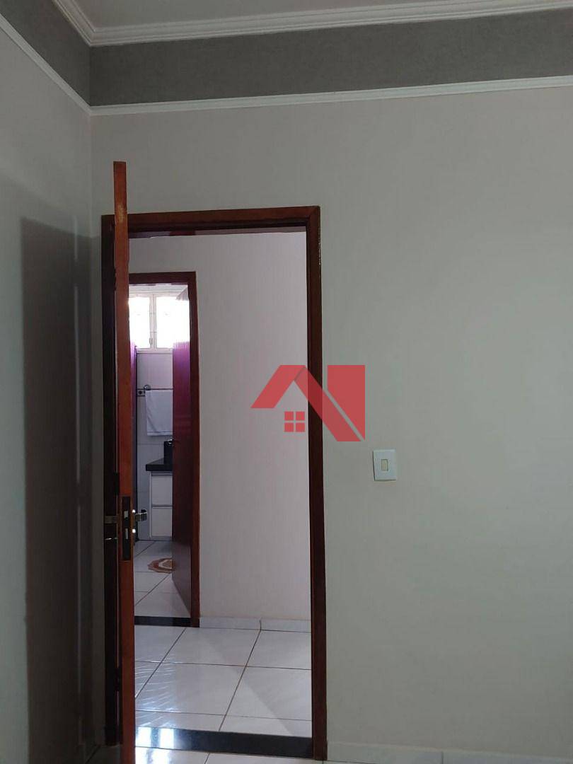 Casa à venda com 2 quartos, 120m² - Foto 54