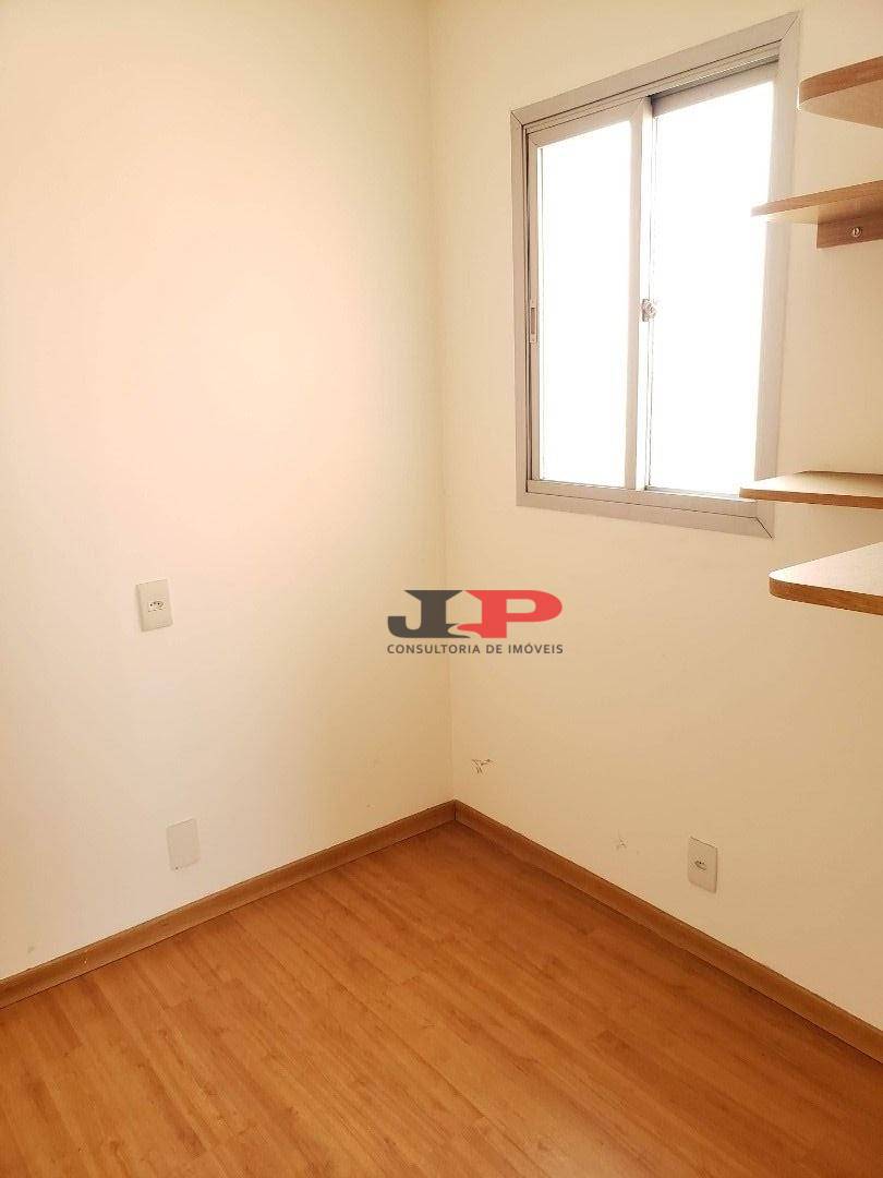 Apartamento para alugar com 3 quartos, 72m² - Foto 15