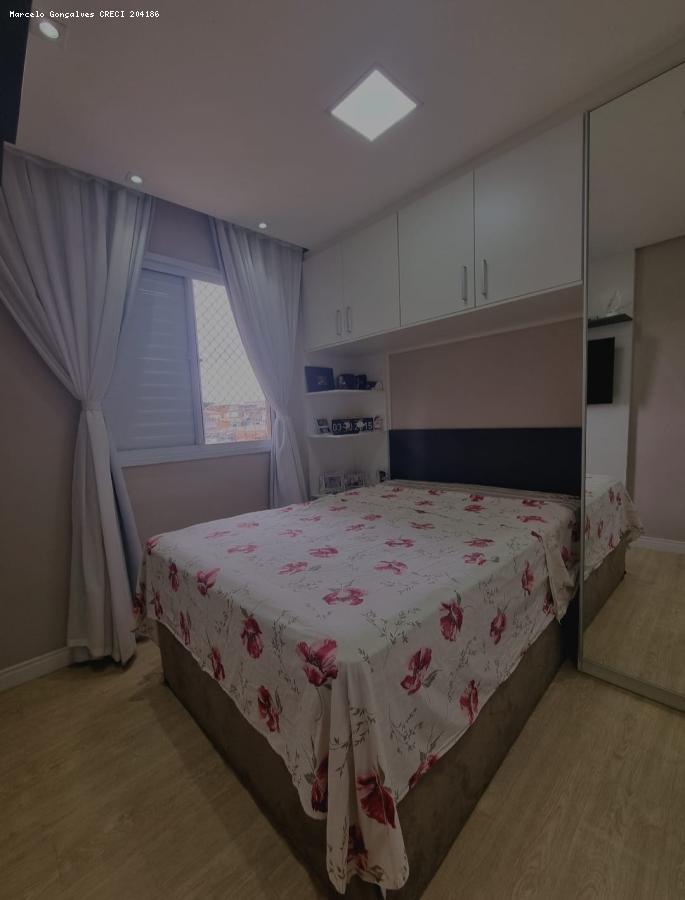 Apartamento à venda com 2 quartos, 49m² - Foto 17