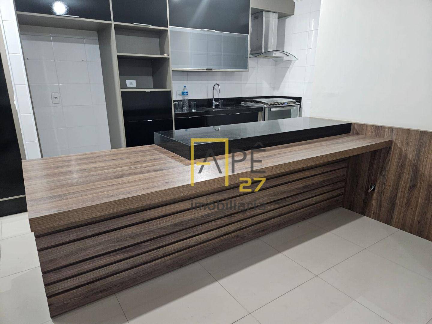 Apartamento à venda com 3 quartos, 82m² - Foto 3