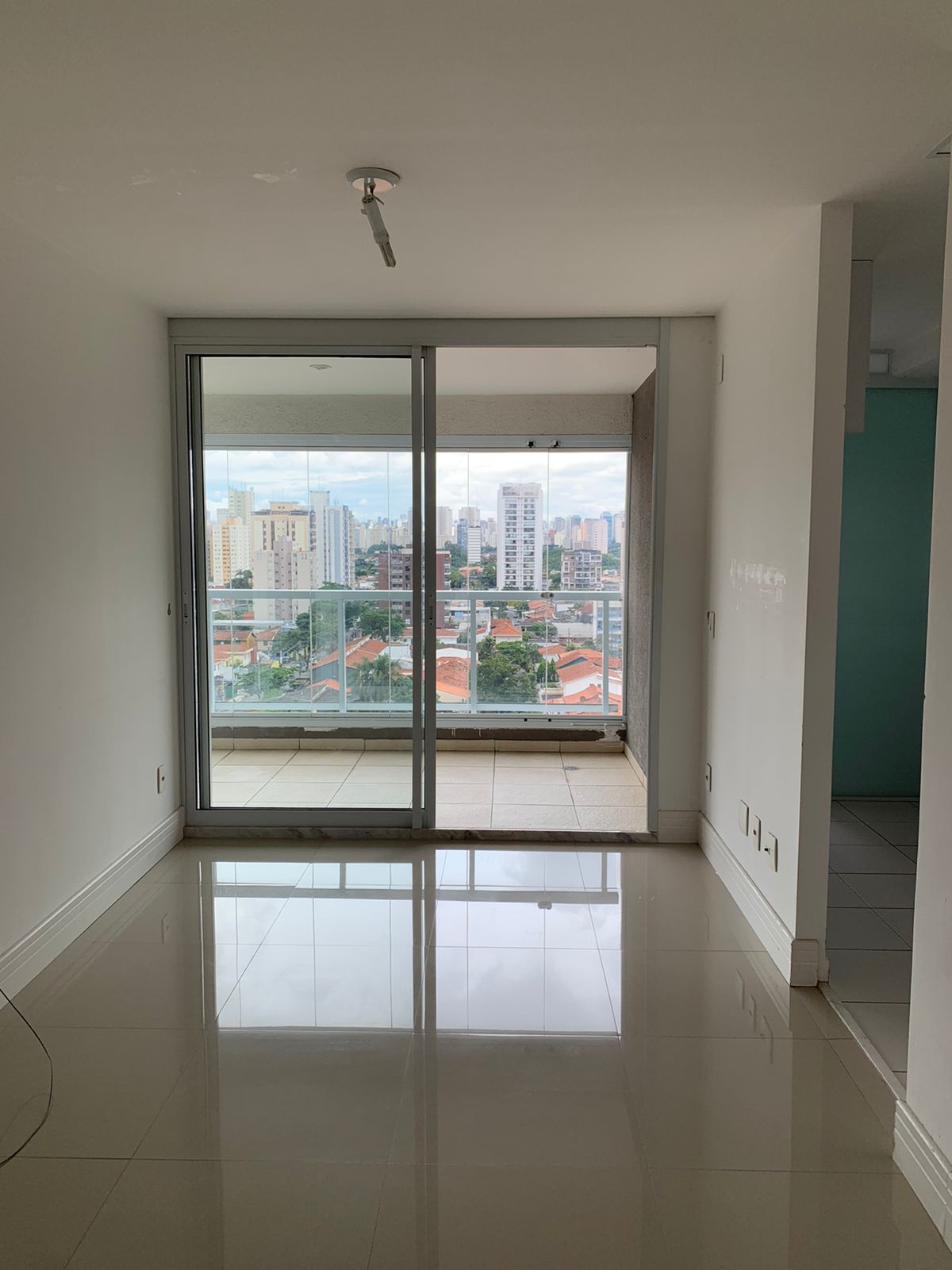 Apartamento à venda com 1 quarto, 45m² - Foto 15