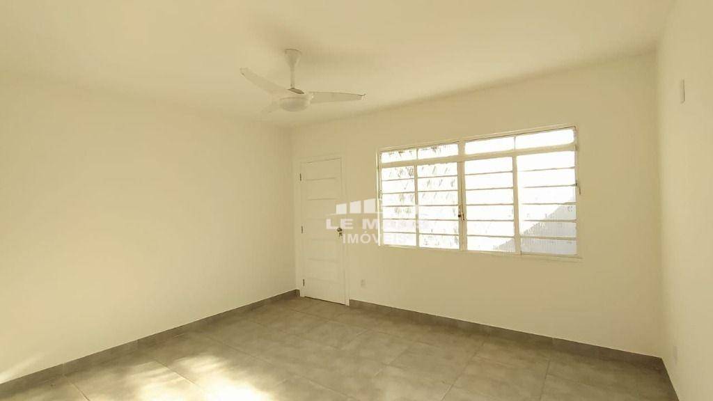 Casa, 3 quartos, 128 m² - Foto 4