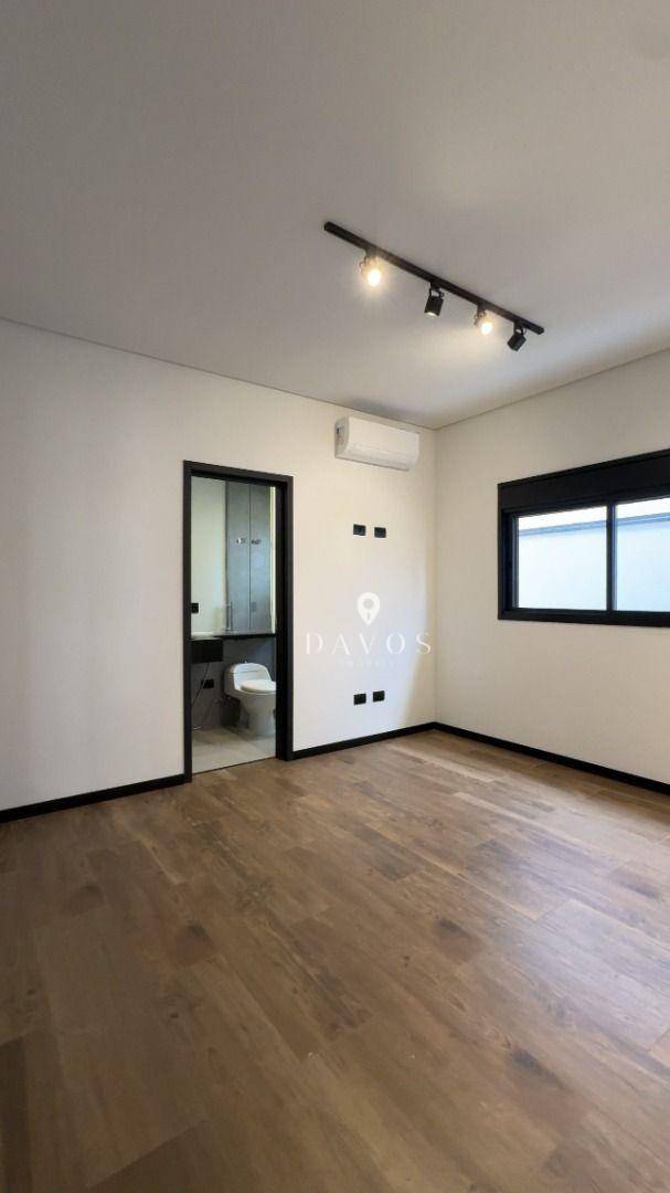Casa à venda com 3 quartos, 200m² - Foto 14