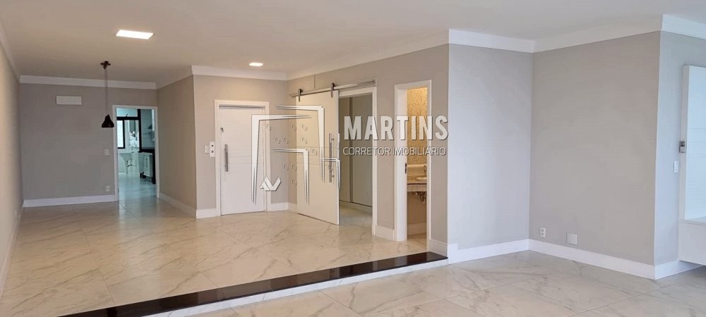 Apartamento à venda com 4 quartos, 230m² - Foto 5