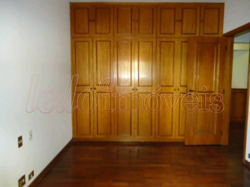 Apartamento para alugar com 4 quartos, 450m² - Foto 9