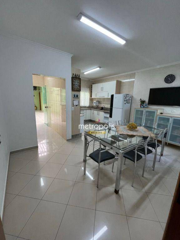 Sobrado à venda com 3 quartos, 239m² - Foto 6