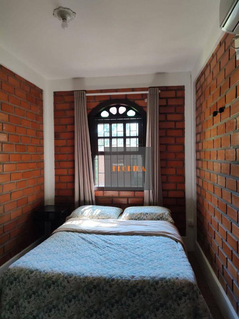 Casa à venda com 5 quartos, 153m² - Foto 25