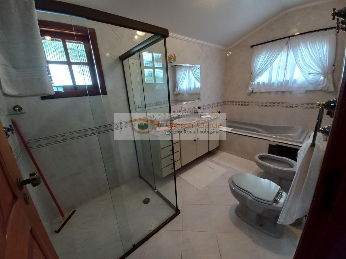 Casa à venda com 3 quartos, 450m² - Foto 22