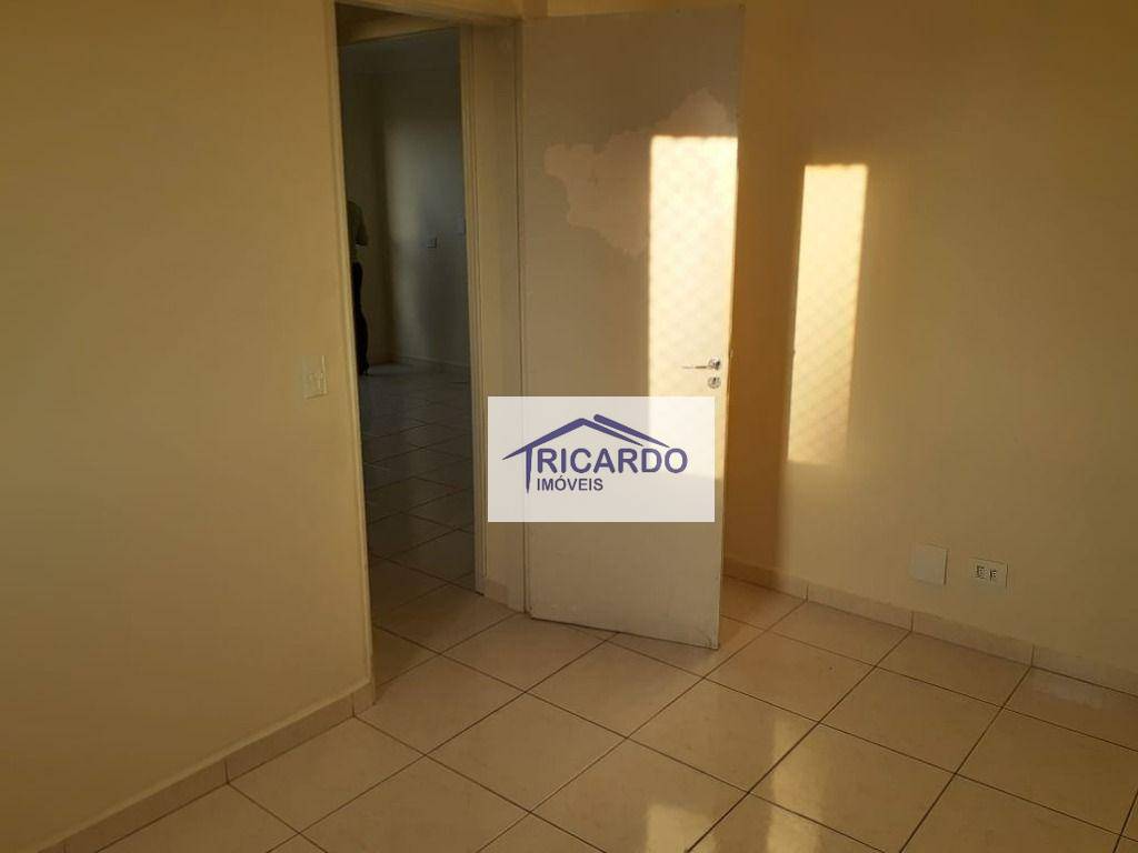 Apartamento à venda com 2 quartos, 55m² - Foto 9