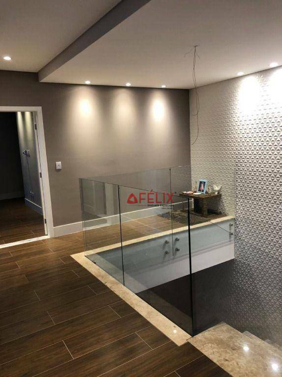 Sobrado à venda com 4 quartos, 358m² - Foto 11