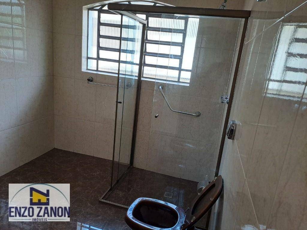 Sobrado para alugar com 4 quartos, 385m² - Foto 19