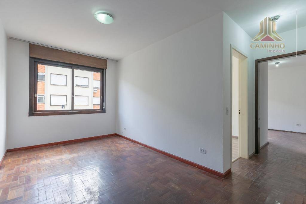 Apartamento à venda com 2 quartos, 58m² - Foto 18