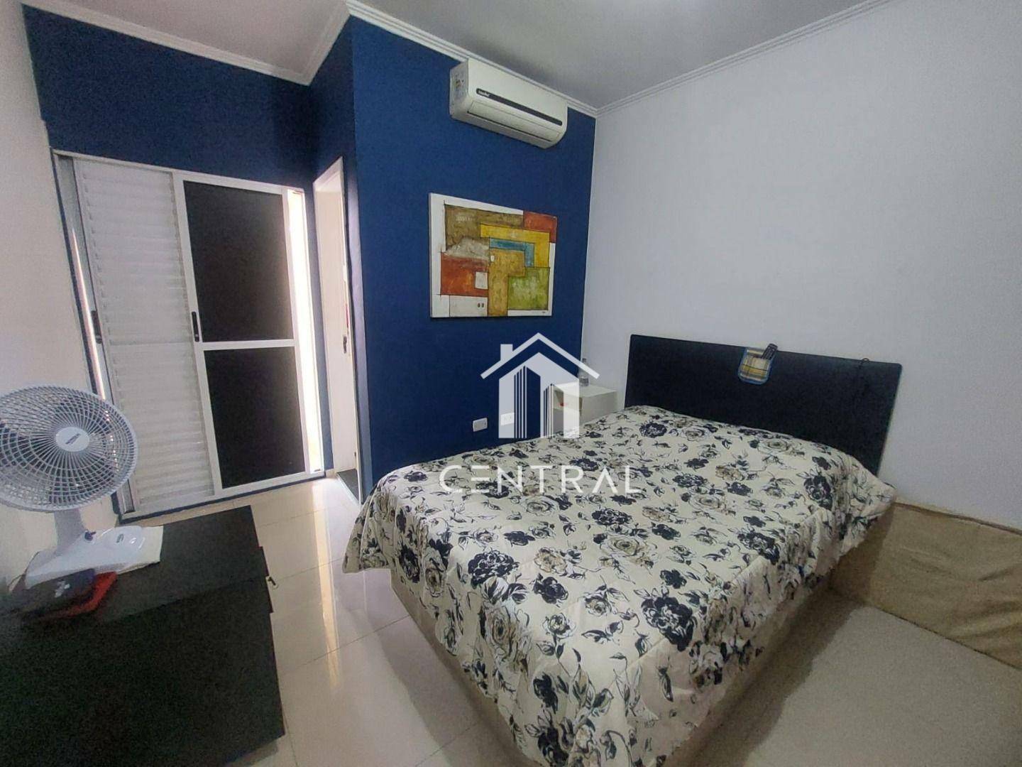 Sobrado à venda com 3 quartos, 180m² - Foto 2