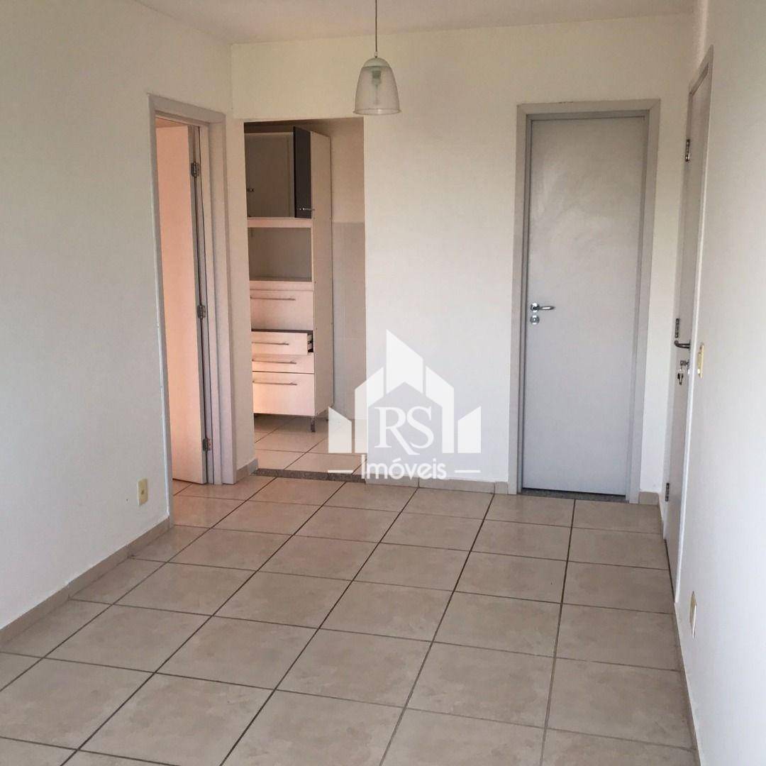 Apartamento à venda com 2 quartos, 45m² - Foto 7