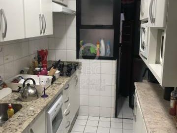 Apartamento à venda com 2 quartos, 65m² - Foto 4