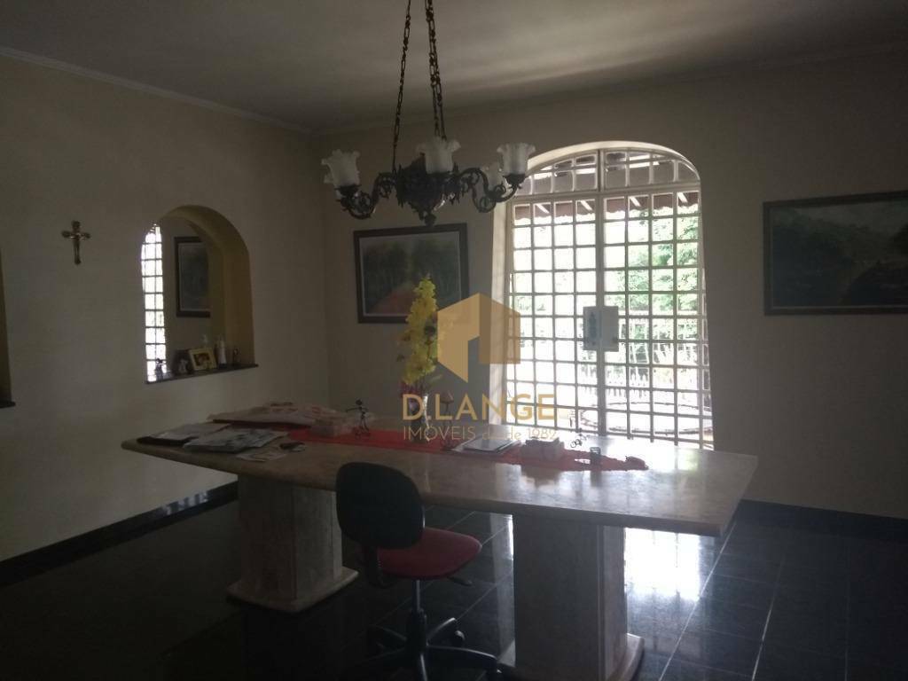 Casa à venda com 4 quartos, 415m² - Foto 6