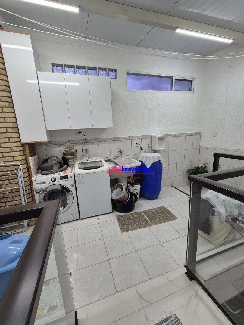 Sobrado à venda com 3 quartos, 120M2 - Foto 15