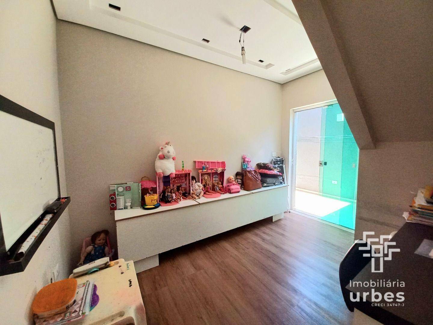 Casa à venda com 3 quartos, 306m² - Foto 19