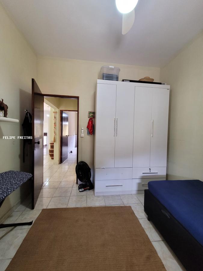 Casa à venda com 2 quartos, 164m² - Foto 17