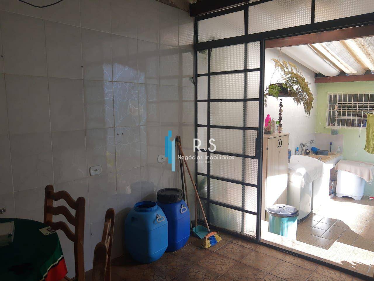 Casa à venda com 3 quartos, 130m² - Foto 20