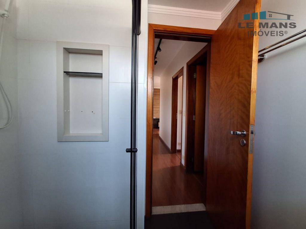 Apartamento à venda com 2 quartos, 68m² - Foto 5