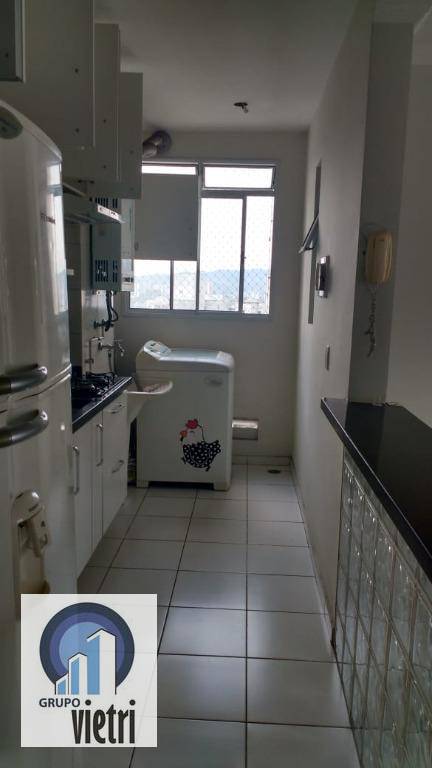 Apartamento à venda com 3 quartos, 63m² - Foto 2