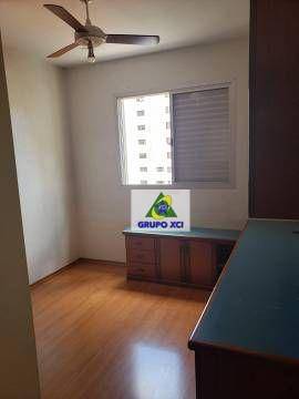 Apartamento à venda com 3 quartos, 115m² - Foto 10