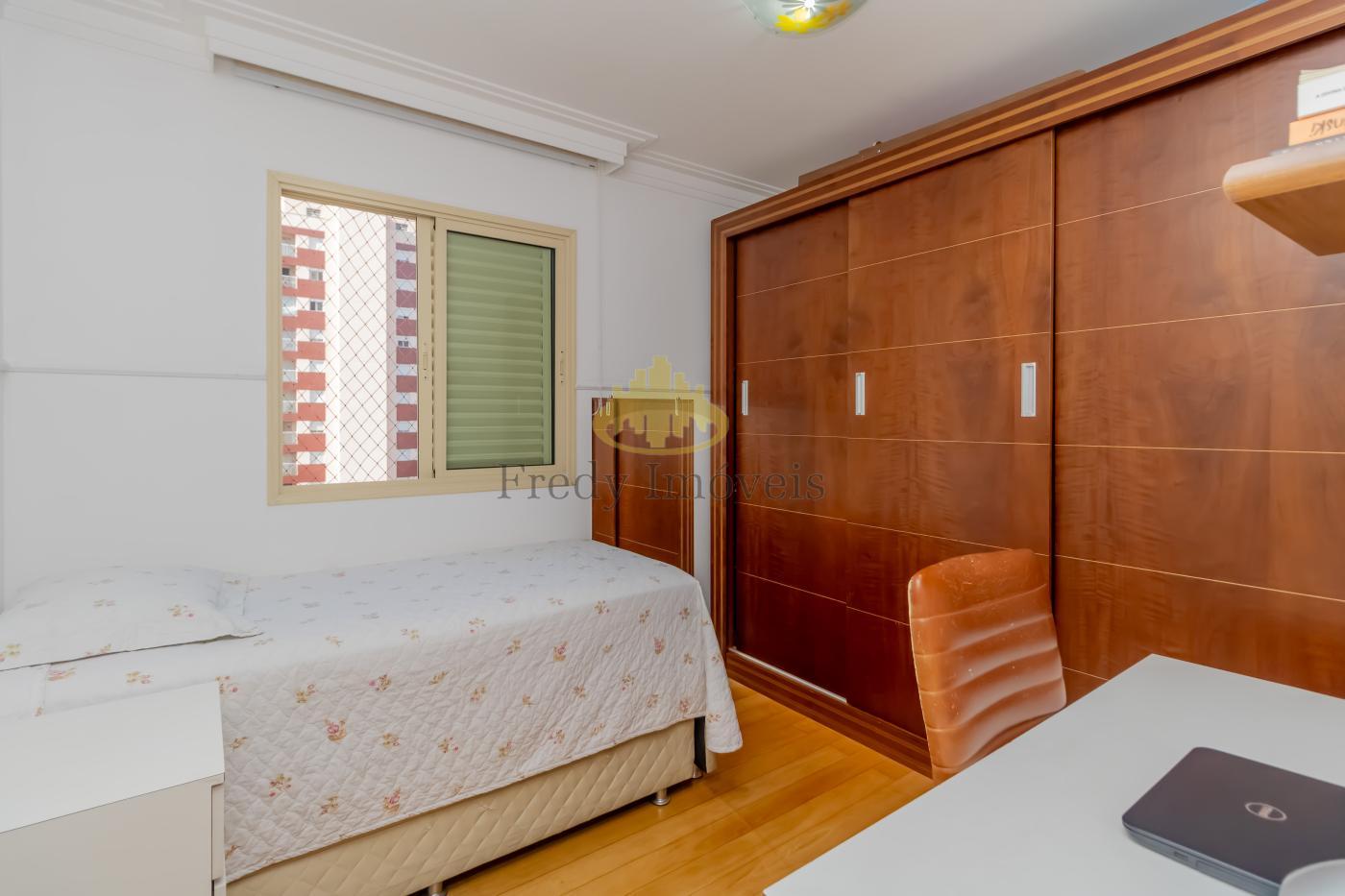 Apartamento à venda com 3 quartos, 78m² - Foto 17