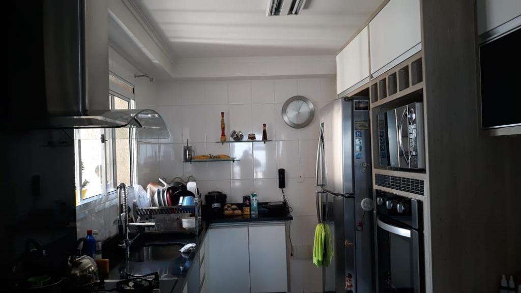 Apartamento à venda com 3 quartos, 134m² - Foto 15