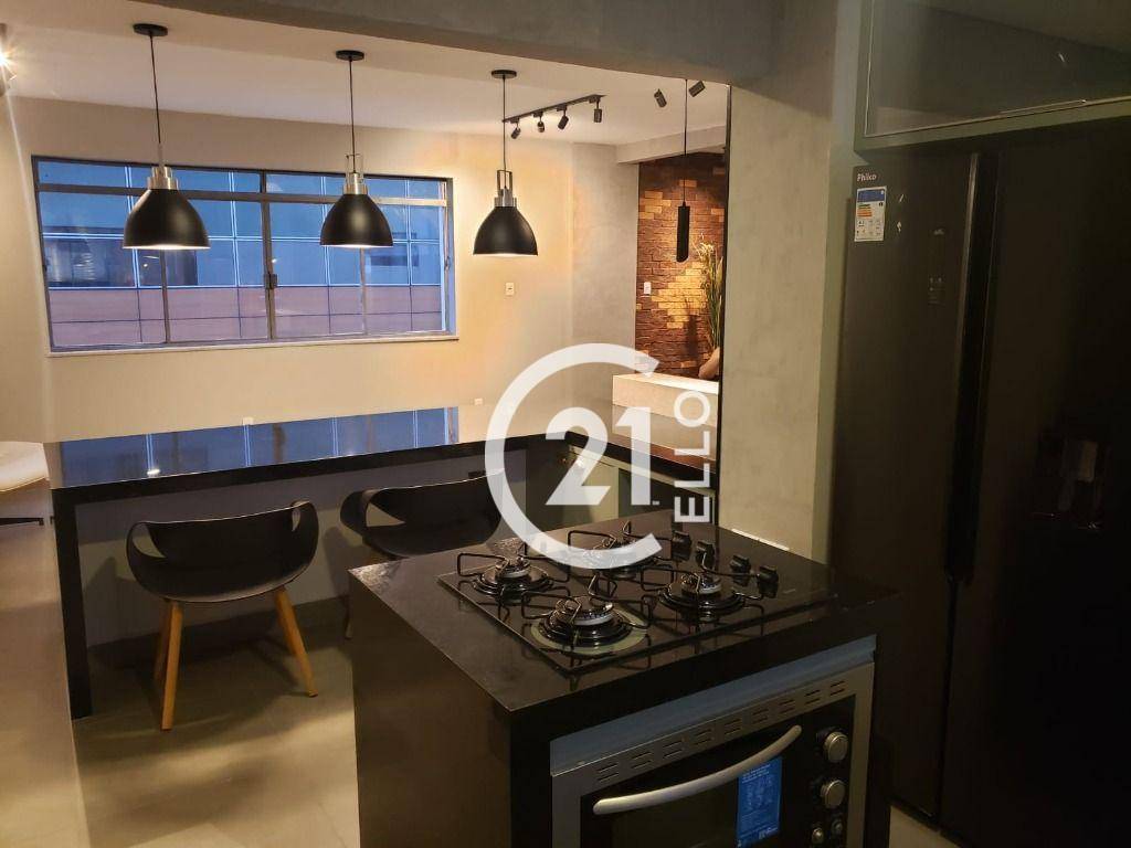 Apartamento à venda com 3 quartos, 150m² - Foto 4