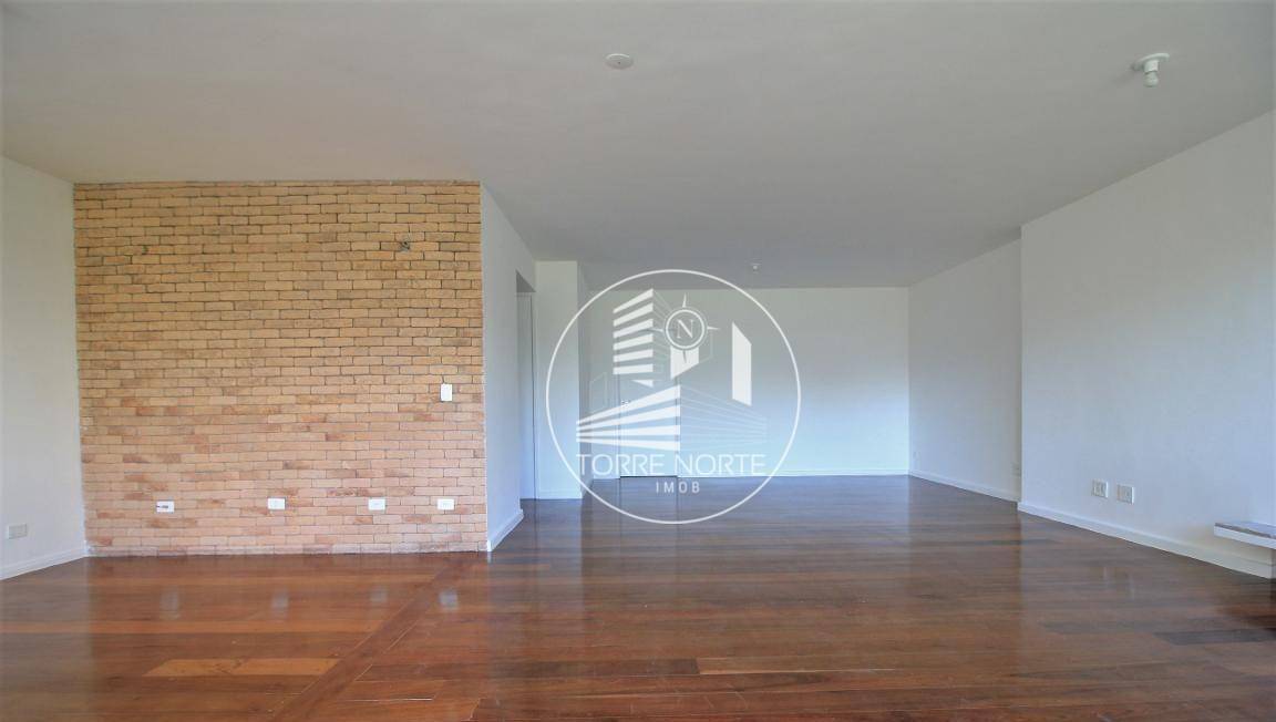 Apartamento à venda com 3 quartos, 185m² - Foto 1