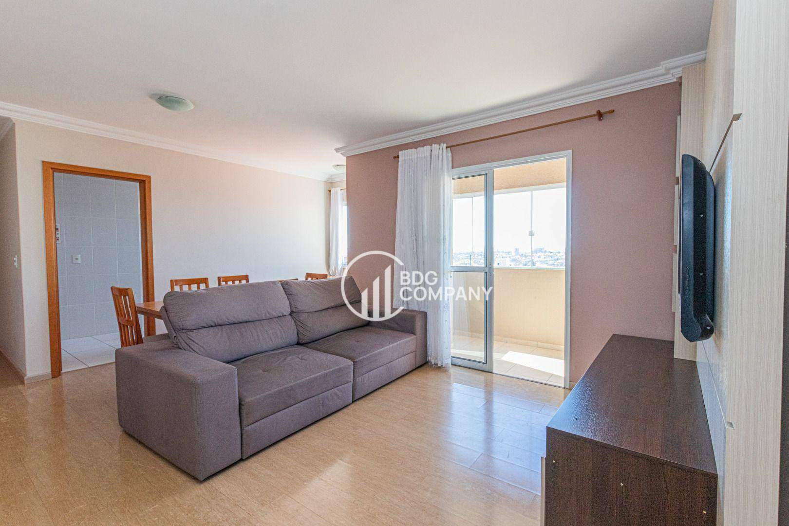 Apartamento à venda com 3 quartos, 87m² - Foto 9