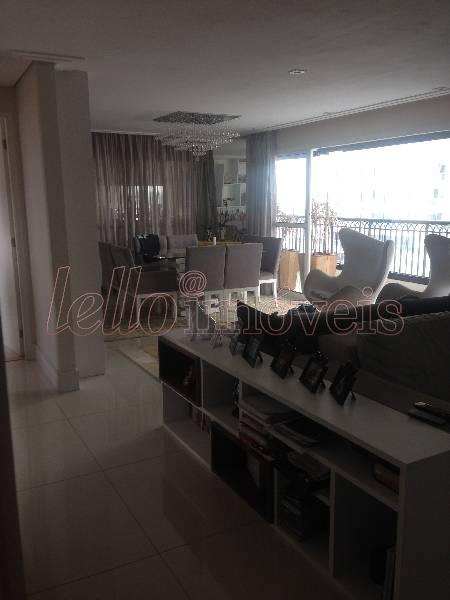 Apartamento à venda com 3 quartos, 156m² - Foto 4