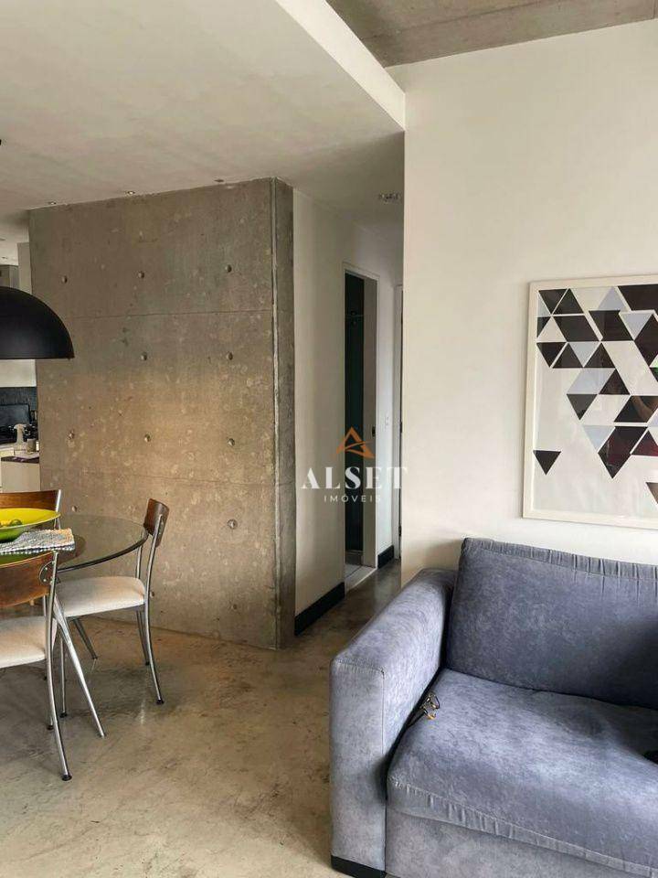 Apartamento à venda com 2 quartos, 70m² - Foto 6