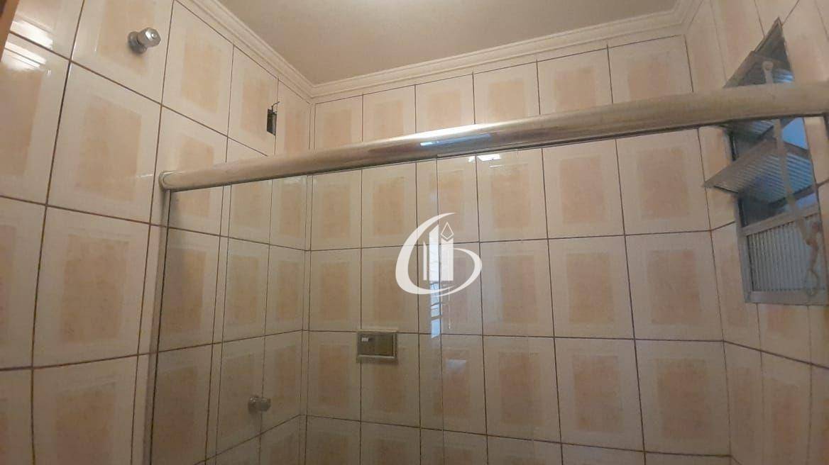 Sobrado à venda com 5 quartos, 150m² - Foto 8