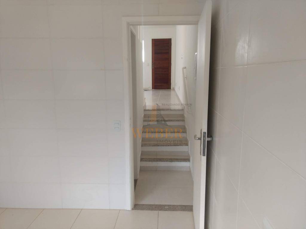 Sobrado à venda com 3 quartos, 82m² - Foto 12