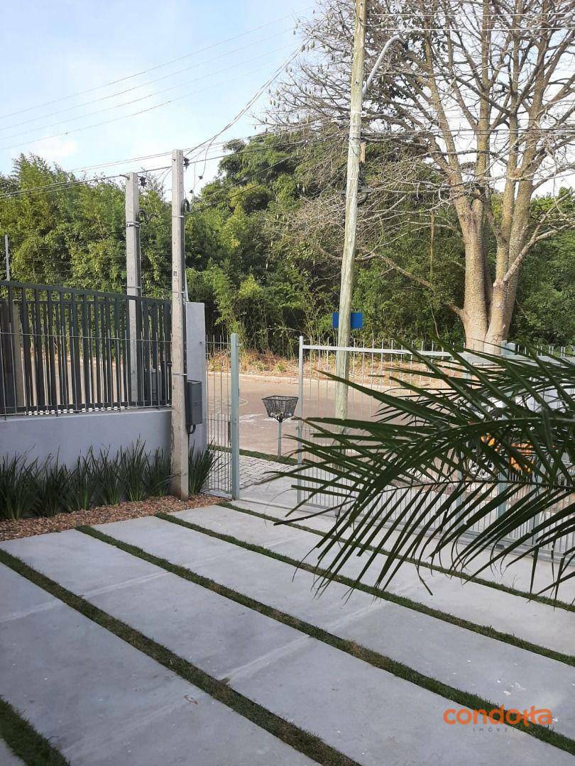 Casa para alugar com 3 quartos, 100m² - Foto 2