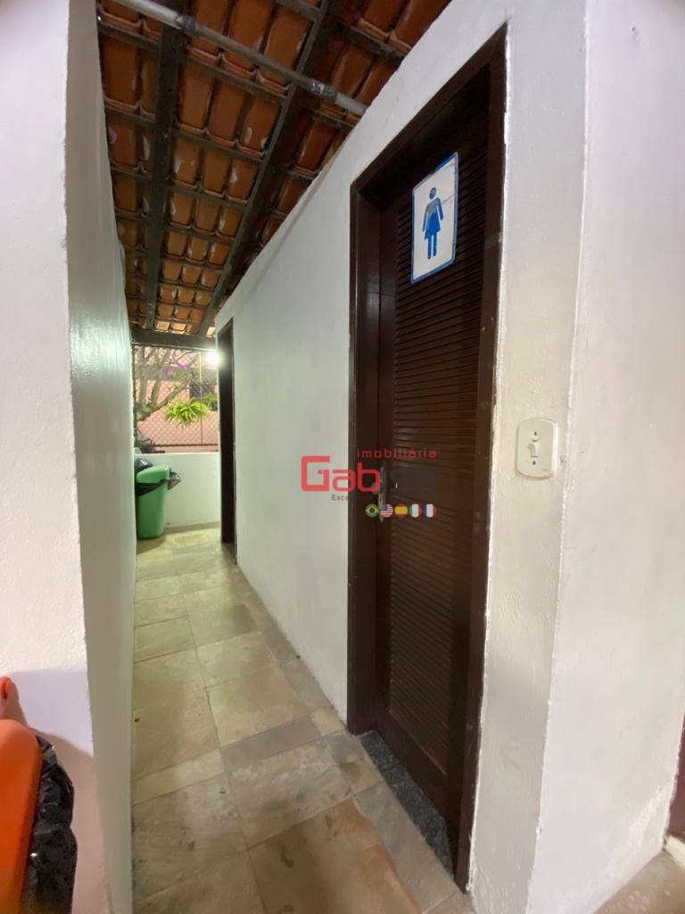 Casa de Condomínio à venda com 6 quartos, 180m² - Foto 31