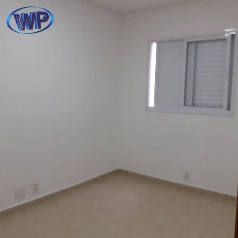 Apartamento para alugar com 2 quartos, 45m² - Foto 11