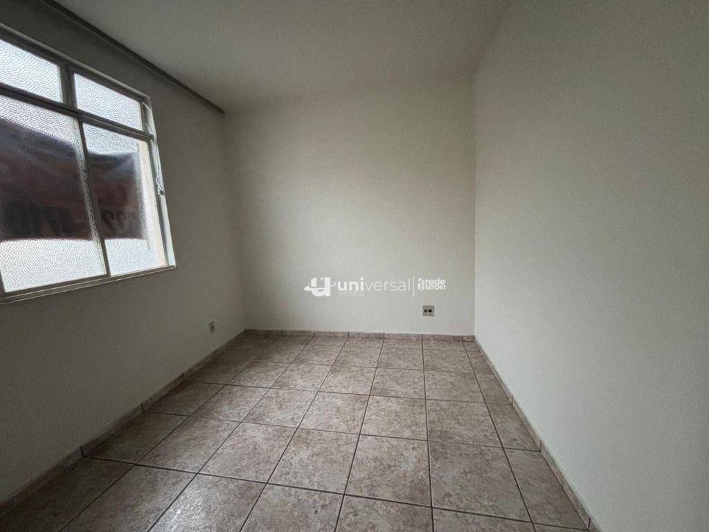 Apartamento à venda e aluguel com 2 quartos, 72m² - Foto 4