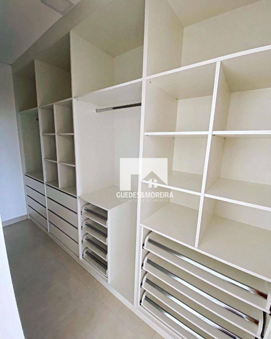 Casa de Condomínio à venda com 3 quartos, 210m² - Foto 12