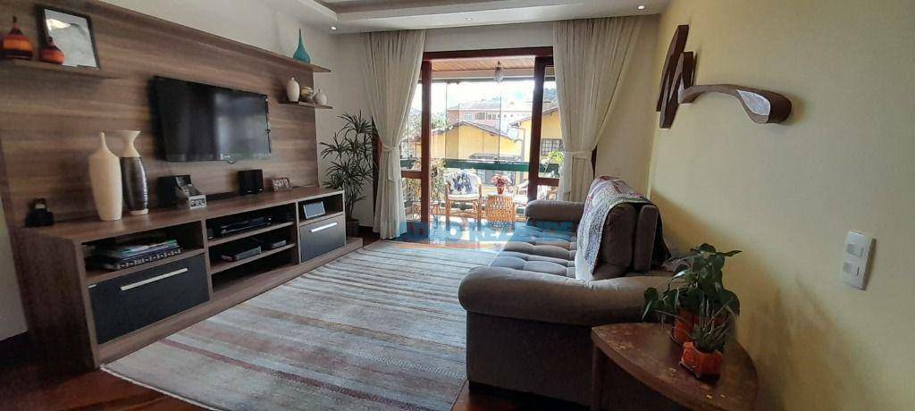 Apartamento à venda com 2 quartos, 106m² - Foto 2