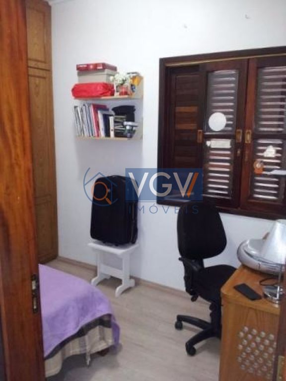 Casa à venda com 3 quartos, 142m² - Foto 9