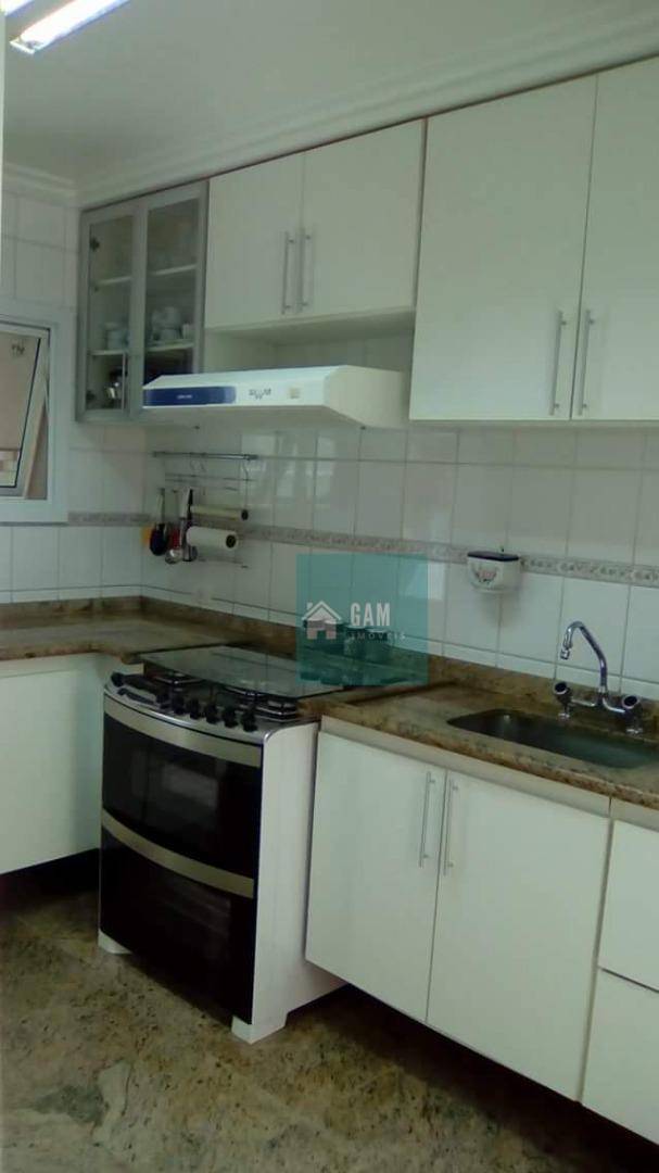 Sobrado à venda com 4 quartos, 150m² - Foto 5