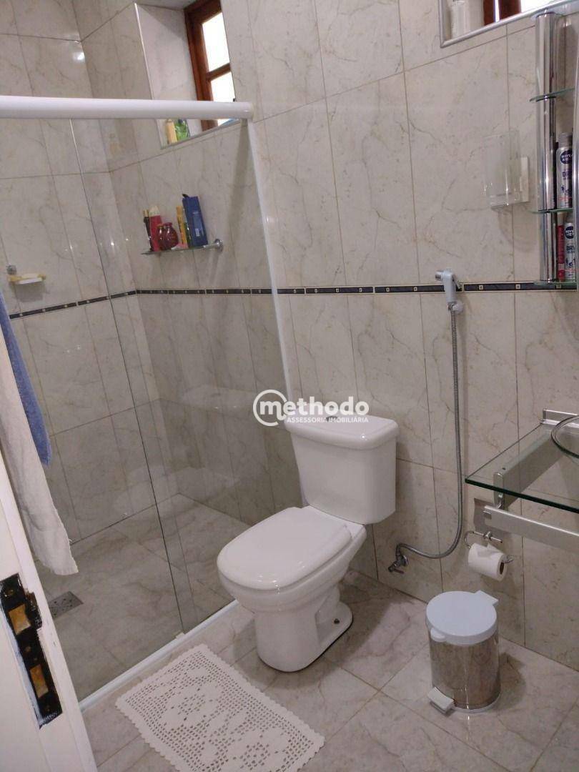 Casa à venda com 3 quartos, 240m² - Foto 15